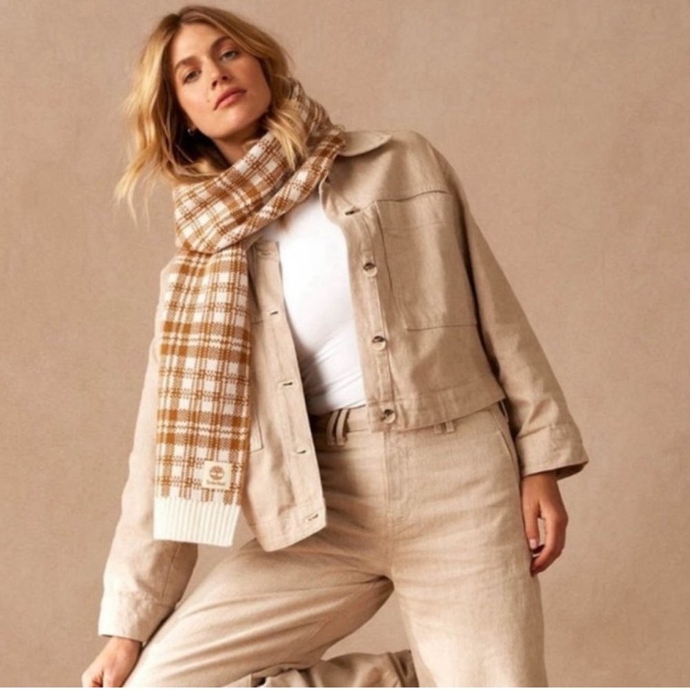 ✨3/$10✨ Timberland plaid scarf NEW